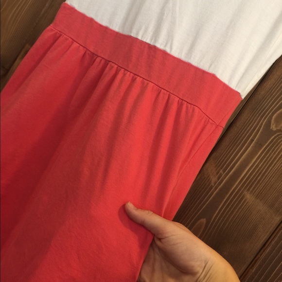 Old Navy Dress with POCKETS - Picture 6 of 6